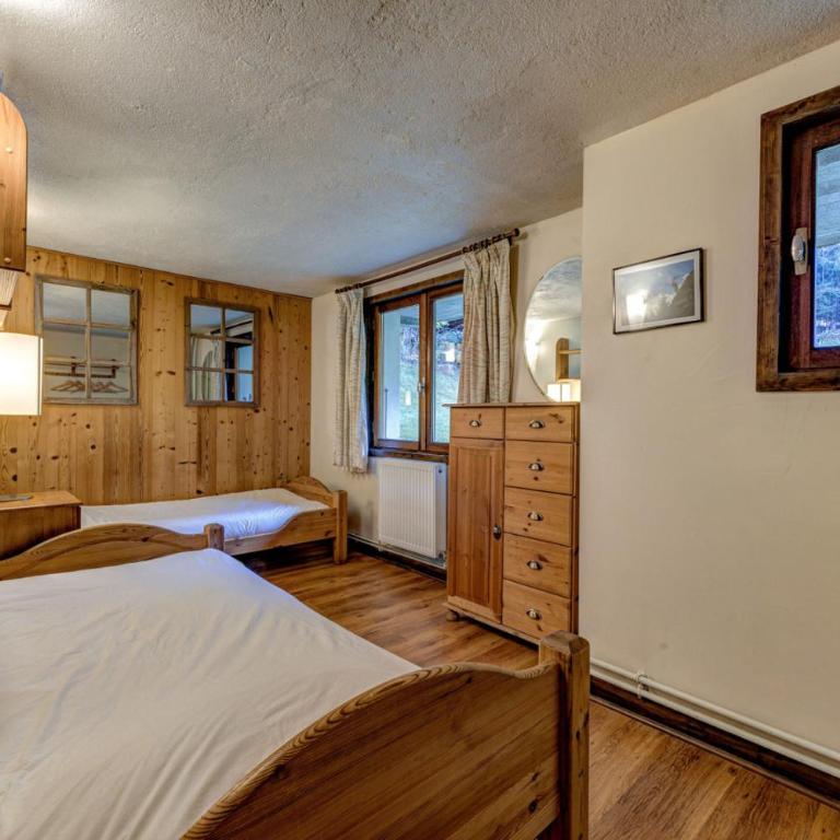 Chalet Les Frenes - Small Twin Room - 7