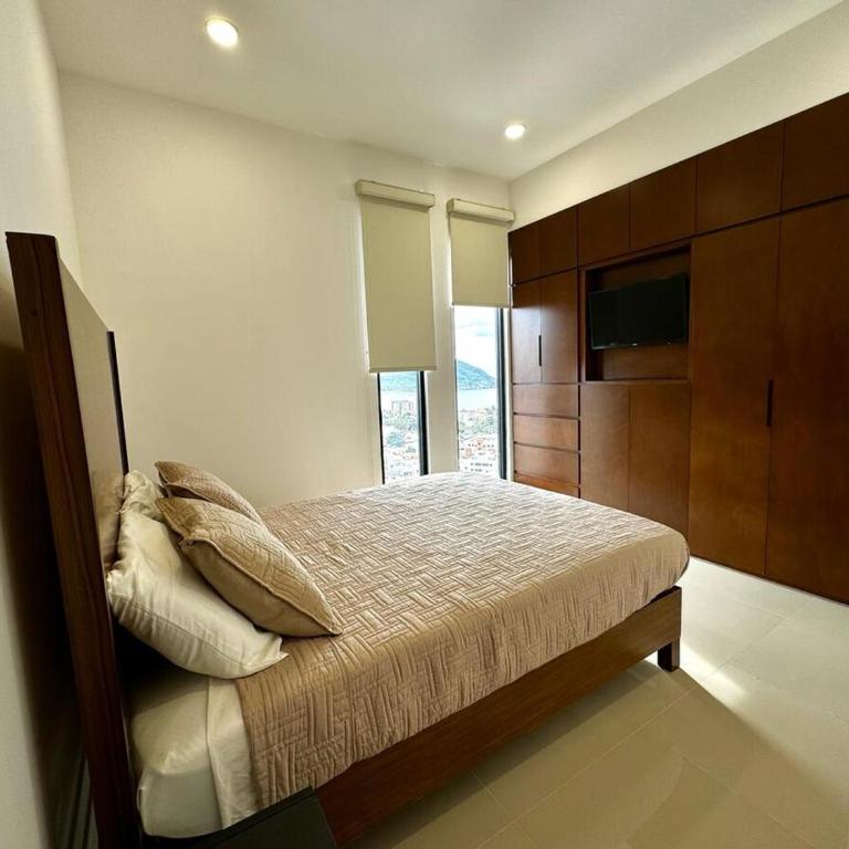 Ferrara - Two-Bedroom Apartment - 12