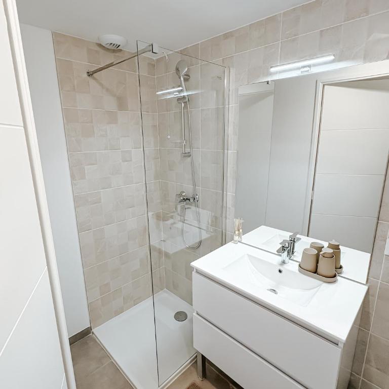 Aya - Renovated air-conditioned duplex with garden - Appartement 2 Chambres - 6
