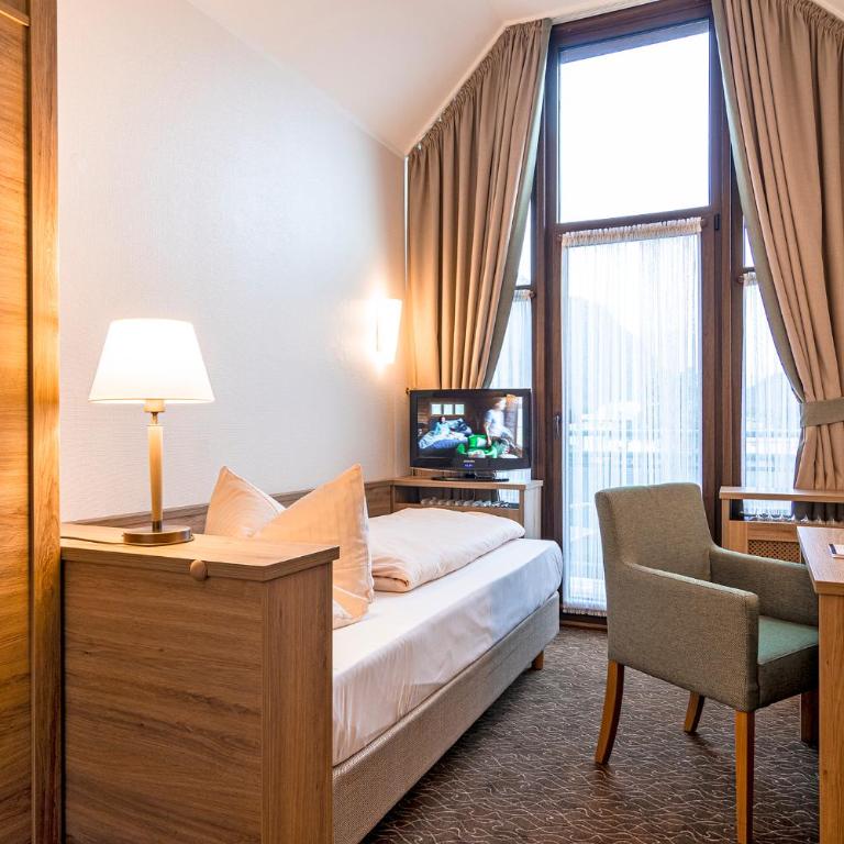 AMBER HOTEL Bavaria - Präsidentensuite - 4