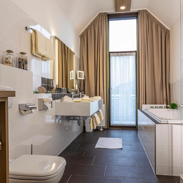 AMBER HOTEL Bavaria - Präsidentensuite - 6