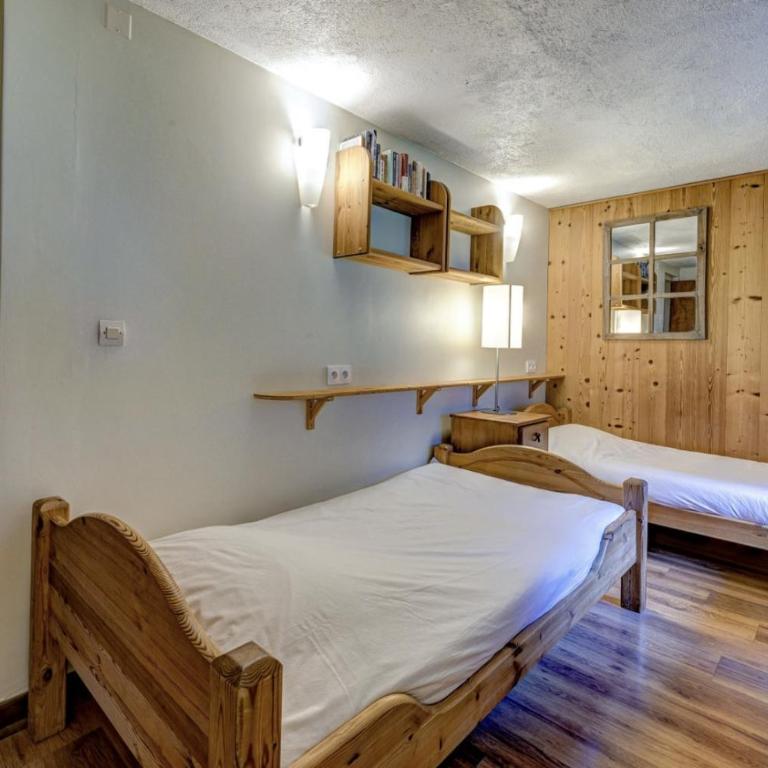Chalet Les Frenes - Small Twin Room - 4