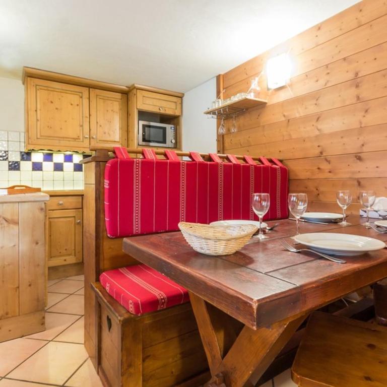 Appartement 3 pièces avec balcon, skis aux pieds - FR-1-346-348 - Appartement - 7