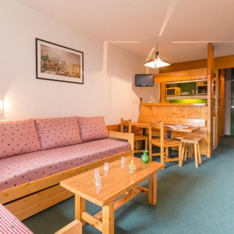Appartement agréable Centre station Balcon Wifi gratuit - One-Bedroom Apartment - 8