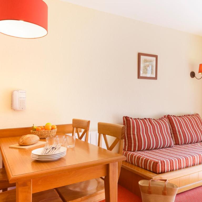 Résidence Pierre & Vacances Les Rives de l'Aure - Studio avec Coin Couchage dans Alcôve et Balcon (4 Personnes) - 5