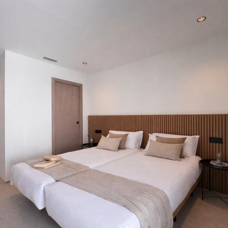Hugo Beach Hotel & Apartments - Habitación Doble Deluxe - 4