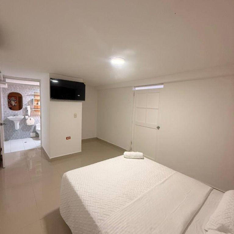 Hotel CARTAGENA ES - Double Room with Private Bathroom - 8
