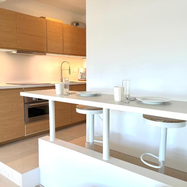 Lovely apartment with view of the Mediterranean - Apartamento de 2 dormitorios - 10