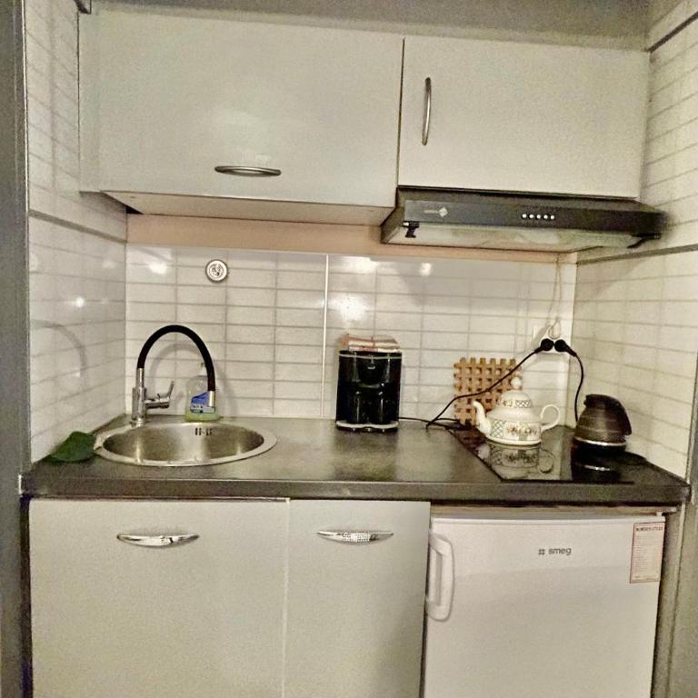 Antibes France Plage - One-Bedroom Apartment - 2