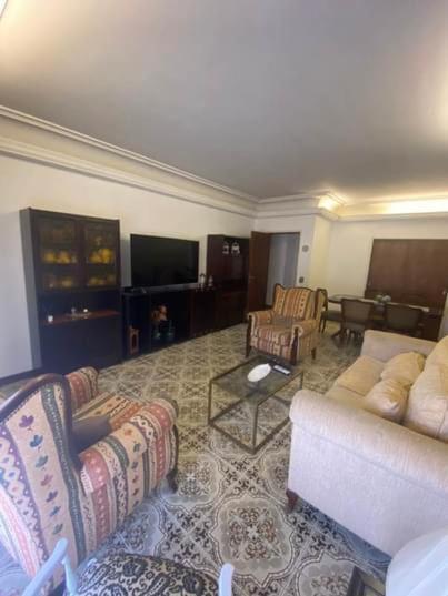 Amplio chalet a 3 cuadras de la costanera - Four-Bedroom House - 7