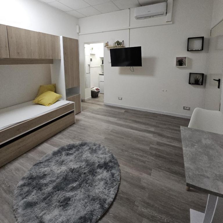 Fiera Village Rooms - Camera Matrimoniale con Bagno Privato - 2