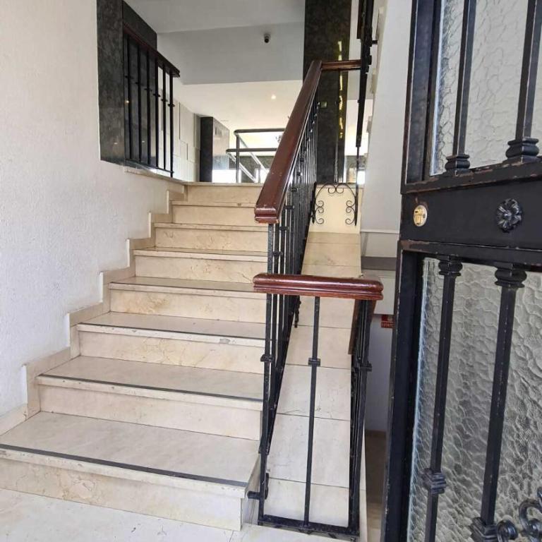 Fuengirola frente al mar Apt - Apartamento de 2 dormitorios - 41