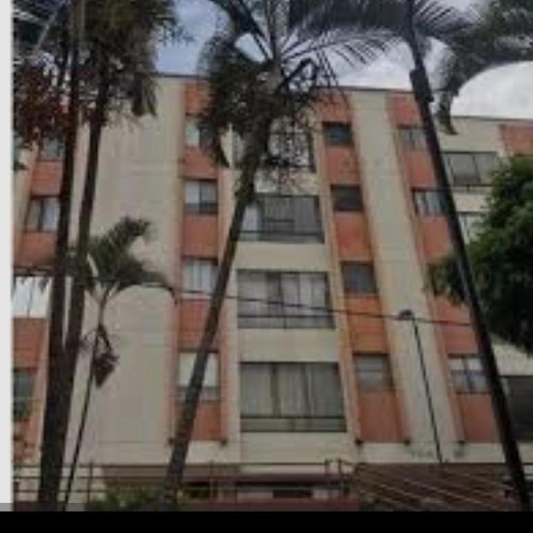 Apartamento 3 habitaciones cerca del Aeropuerto Matecaña Piscina y zonas recreativas Hasta 9 huéspedes - Three-Bedroom Apartment - 45