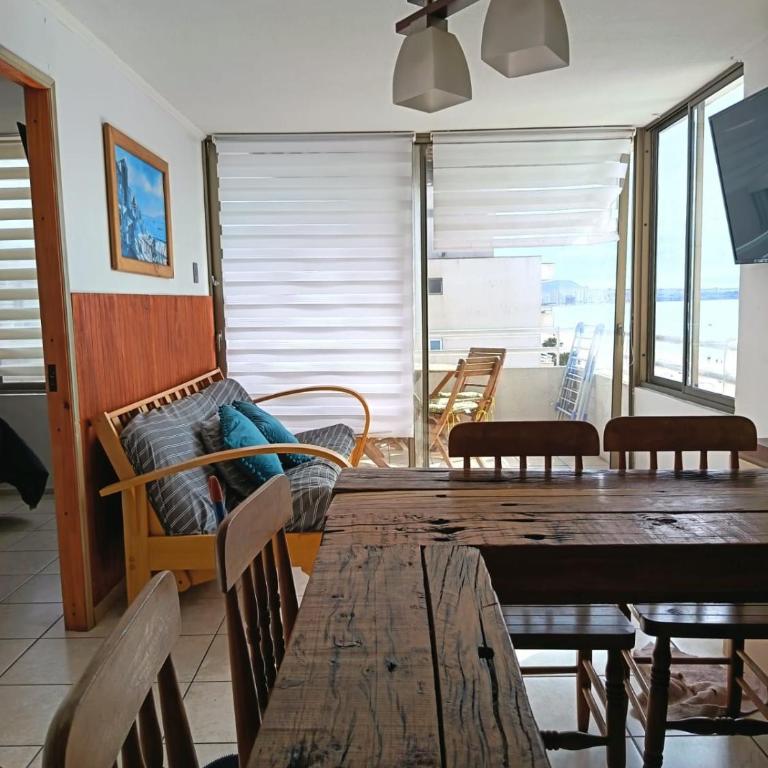 Departamento frente al mar - Two-Bedroom Apartment - 6