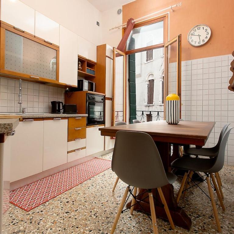 Venice Canal View Modern Noble Apt Ca'Carampane - Apartment mit 2 Schlafzimmern - 14