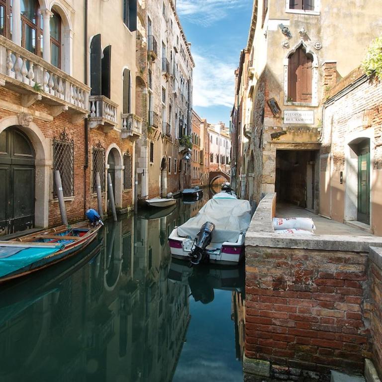 Venice Canal View Modern Noble Apt Ca'Carampane - Apartment mit 2 Schlafzimmern - 22