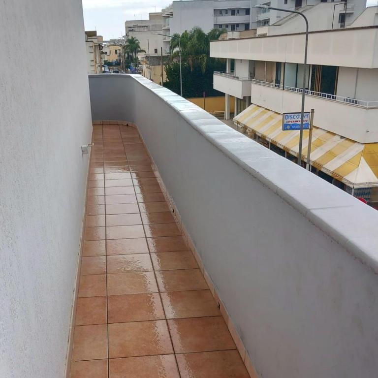 Casa di Roberto - Apartment with Balcony - 17