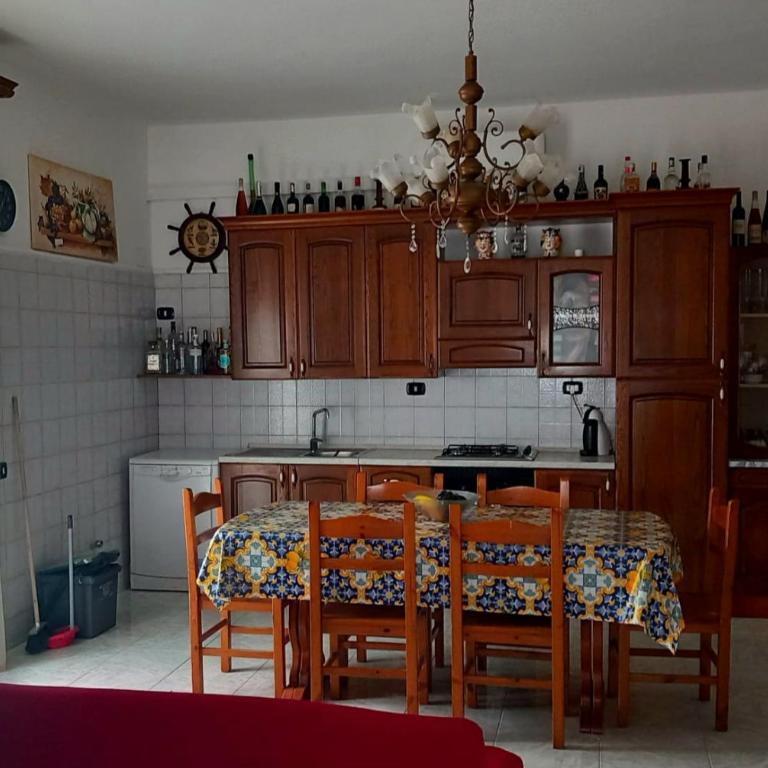 Casa di Roberto - Apartment with Balcony - 10