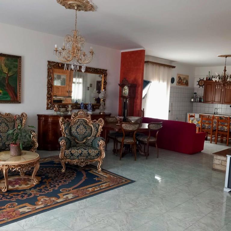 Casa di Roberto - Apartment with Balcony - 8