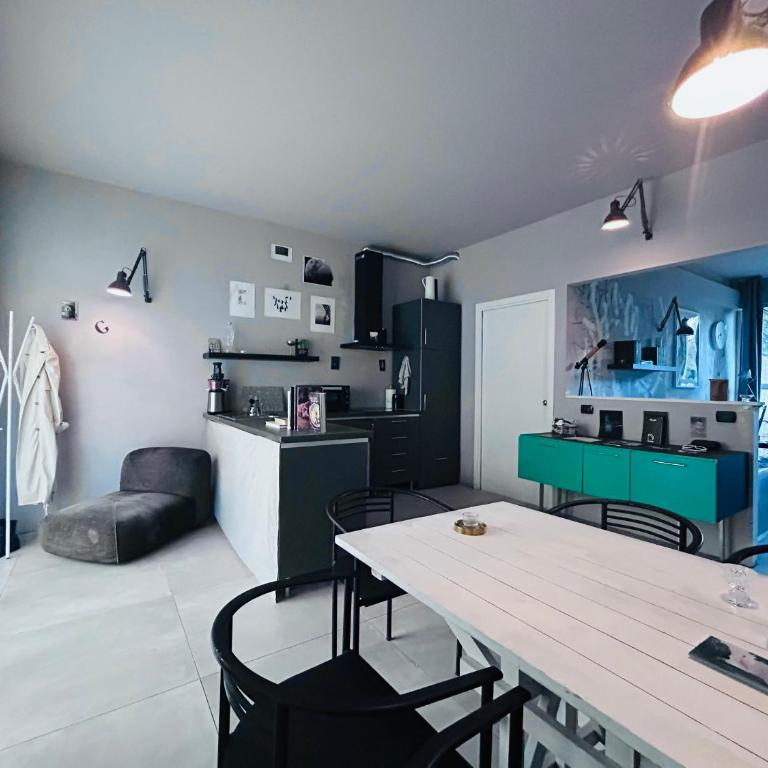 Design Apartment - Appartamento con 1 Camera da Letto e con Giardino - 1