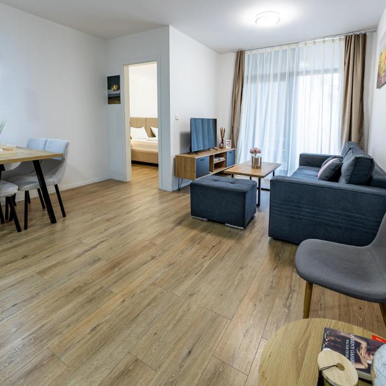 Hotel MM Residence - Superior One-Bedroom Apartment with Balcony - 5