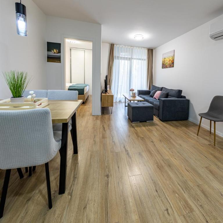 Hotel MM Residence - Superior One-Bedroom Apartment with Balcony - 4