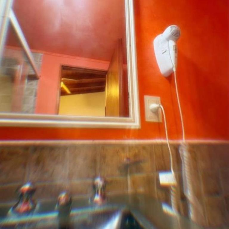 Hotel 9 de Diciembre - Habitación Triple - 6