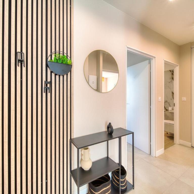 Le petit mistral - One-Bedroom Apartment - 7