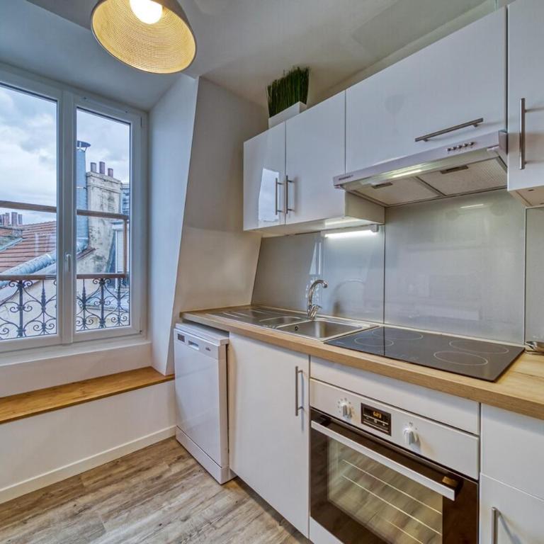 Elegance - Three-Bedroom Apartment - 25