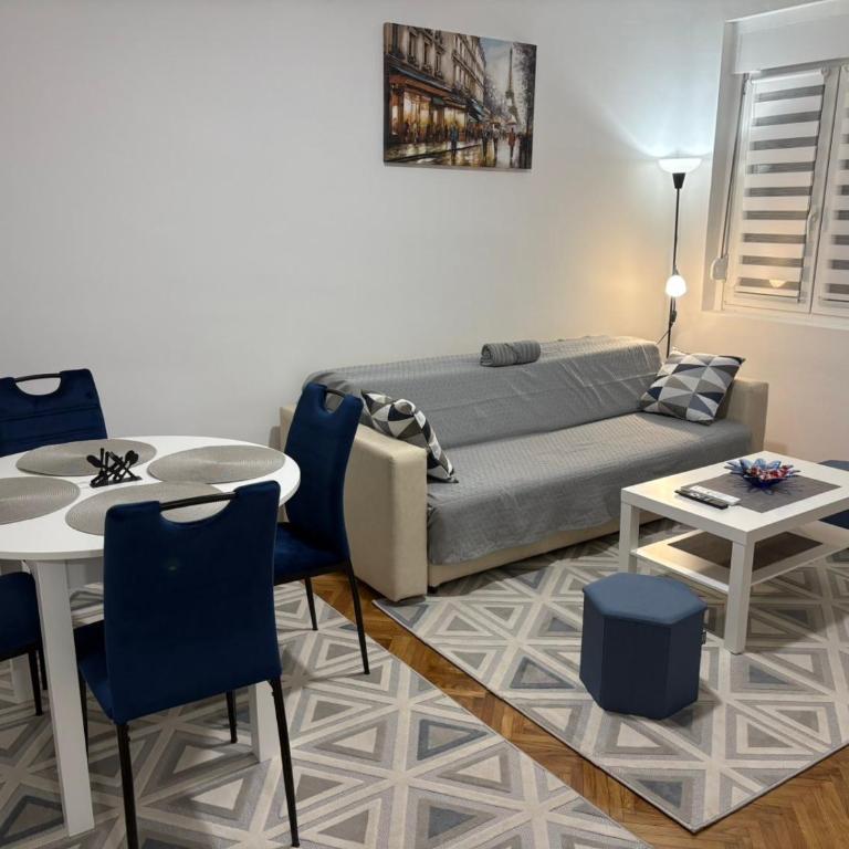 3M Lux Niš - Apartment - 1