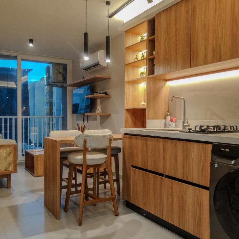 Apto chic con AC 3 hab 2 baños cerca al Mar - Three-Bedroom Apartment - 30