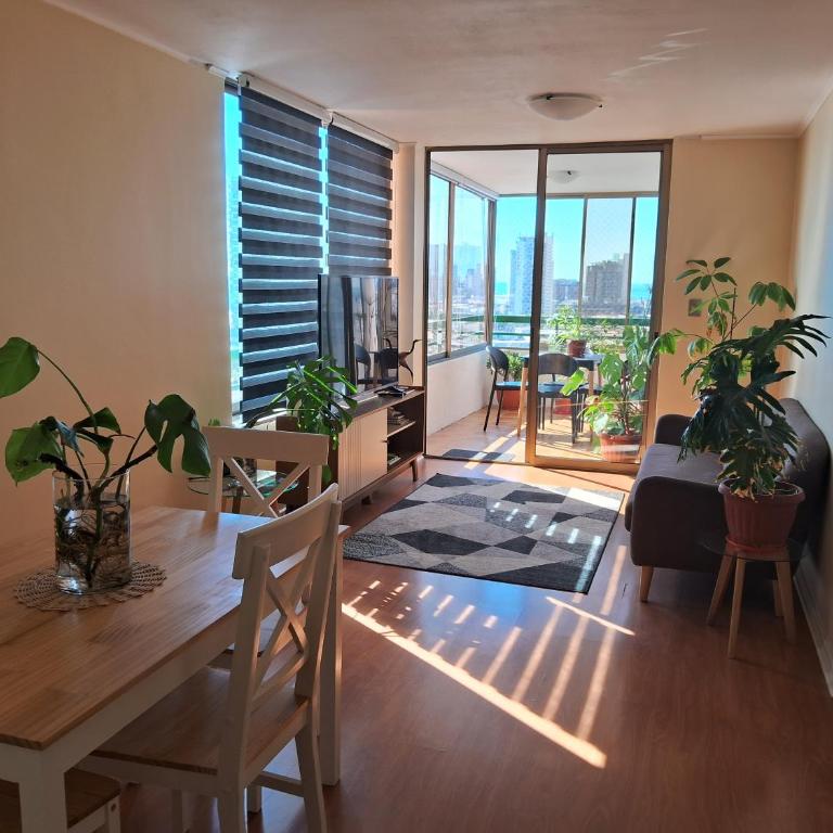 Cómodo y tranquilo - Three-Bedroom Apartment - 11