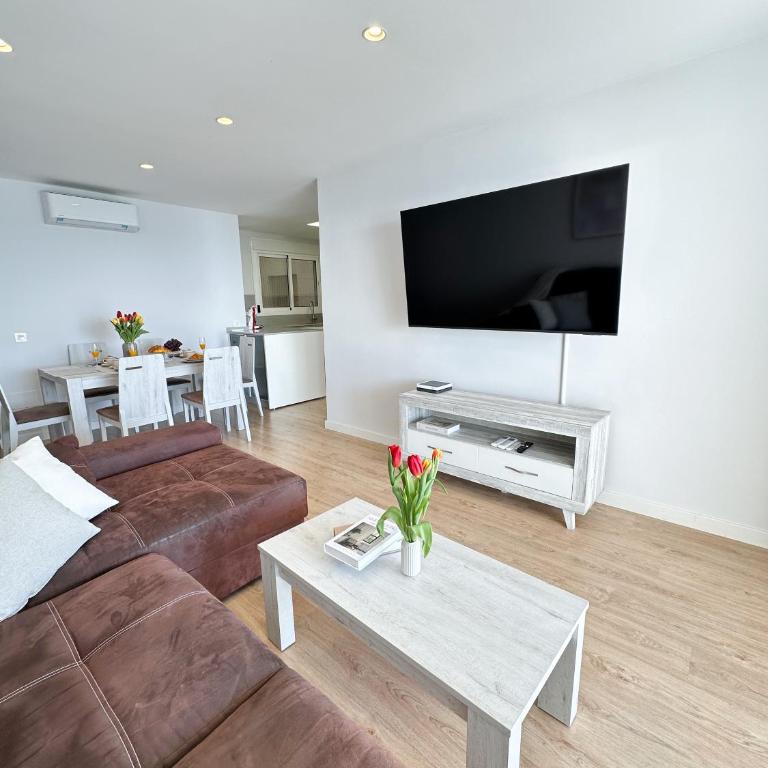 Horizonte 3 Charming apartment with breathtaking sea view at first line of Fuengirola beach - Apartamento de 3 dormitorios con vistas al mar - 15
