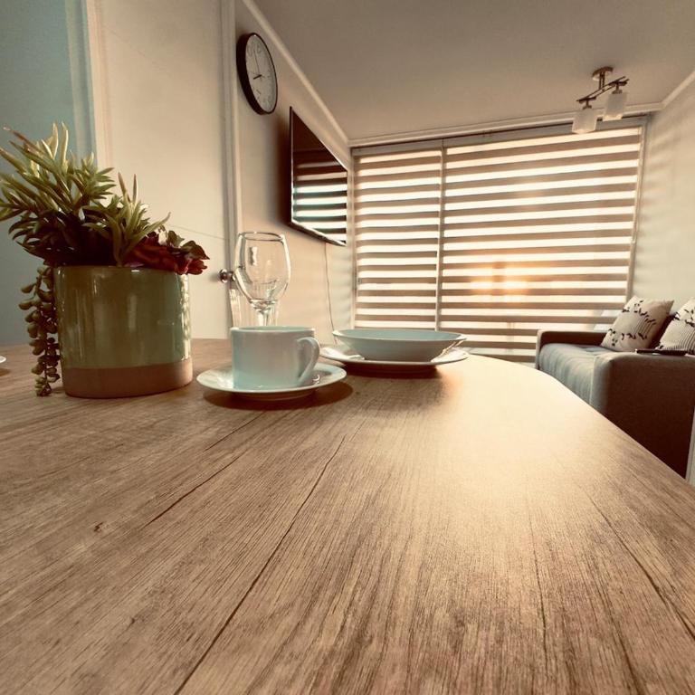 Best Location - Balcony - AC - Flexible Check-In - One-Bedroom Apartment - 7