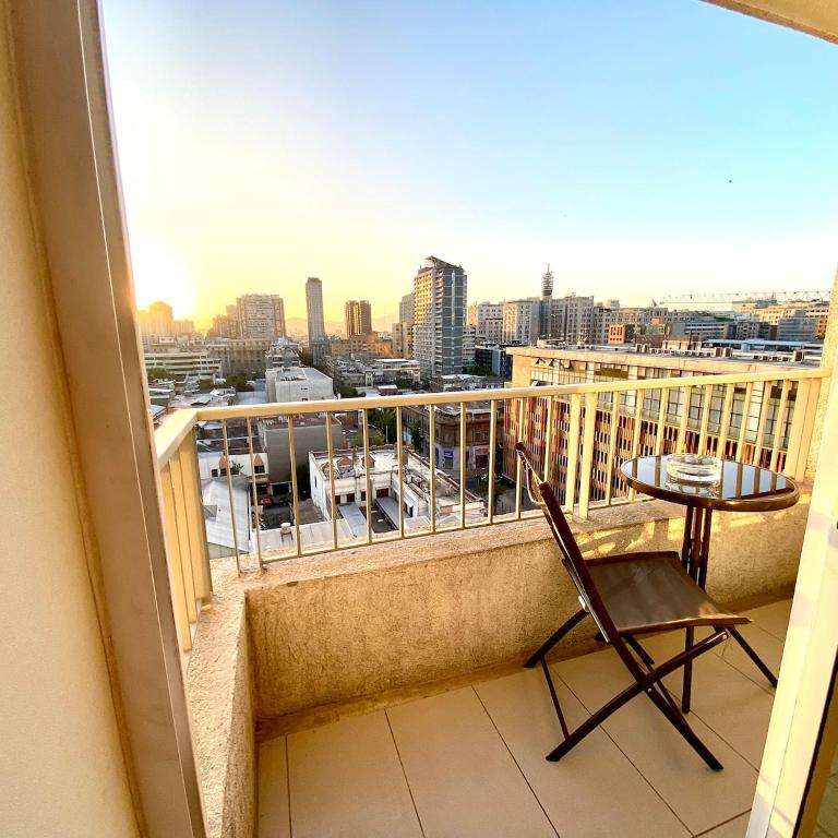 Best Location - Balcony - AC - Flexible Check-In - One-Bedroom Apartment - 9