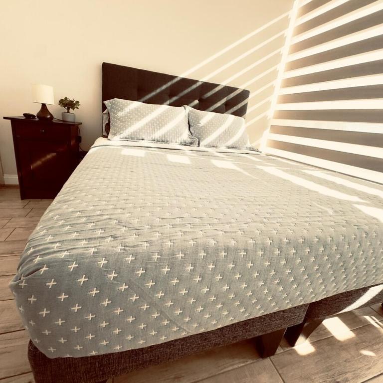 Best Location - Balcony - AC - Flexible Check-In - One-Bedroom Apartment - 16