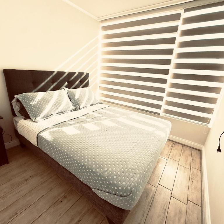 Best Location - Balcony - AC - Flexible Check-In - One-Bedroom Apartment - 29