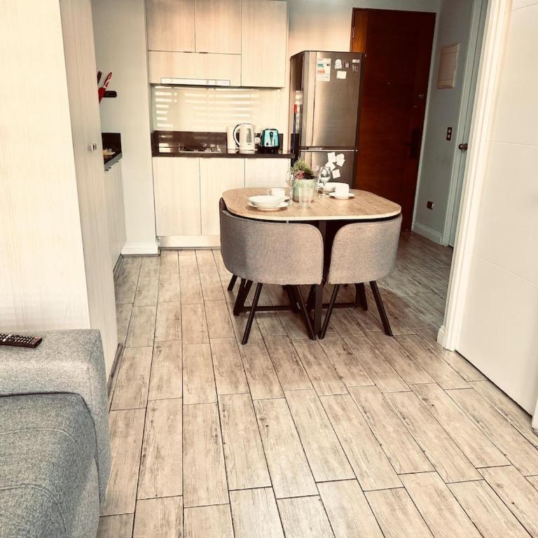 Best Location - Balcony - AC - Flexible Check-In - One-Bedroom Apartment - 31