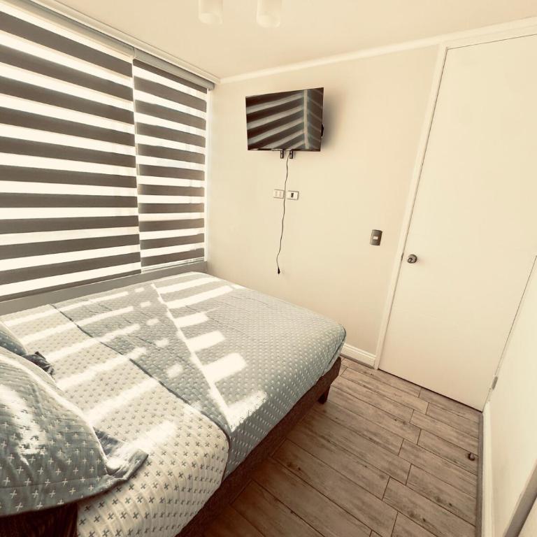 Best Location - Balcony - AC - Flexible Check-In - One-Bedroom Apartment - 33