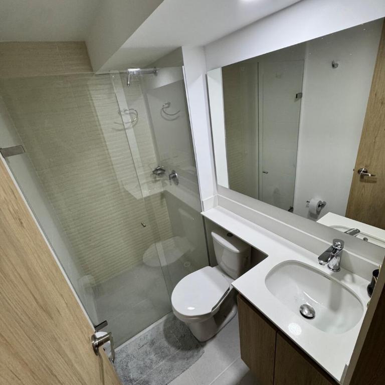 Luxury apartment Itagui Medellin - Three-Bedroom Apartment - 15