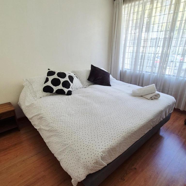Acogedor departamento en el centro de Viña del Mar - Two-Bedroom Apartment with Garden View - 1