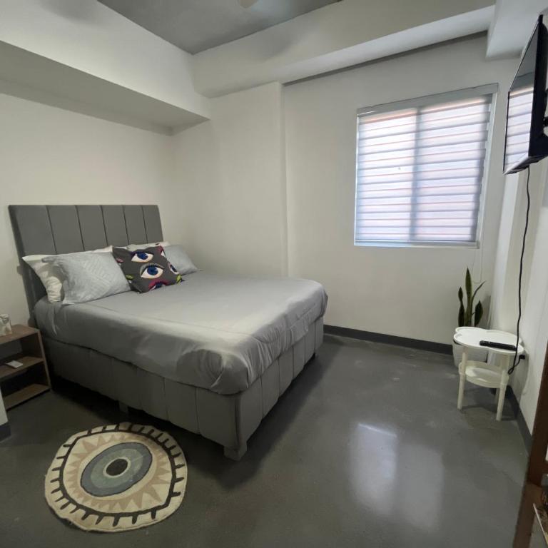 New furnished apartment near BBVA Stadium - Three-Bedroom Apartment - 7