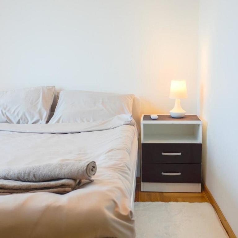 Nest Living Apartment - 7 min by walk 'till beautifull Beach - One-Bedroom Apartment - 12