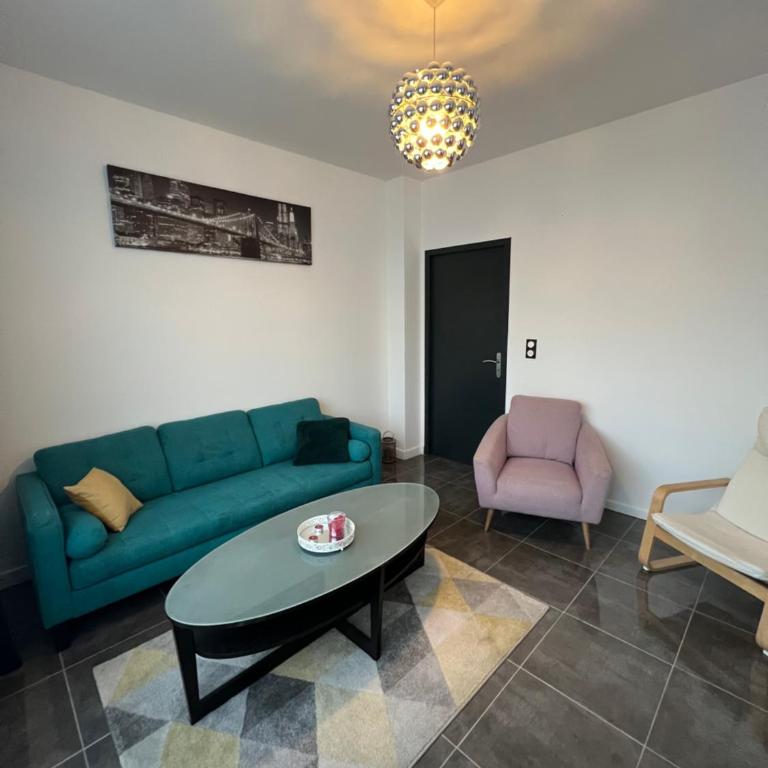 Champagne - Appartamento con 2 Camere da Letto - 1