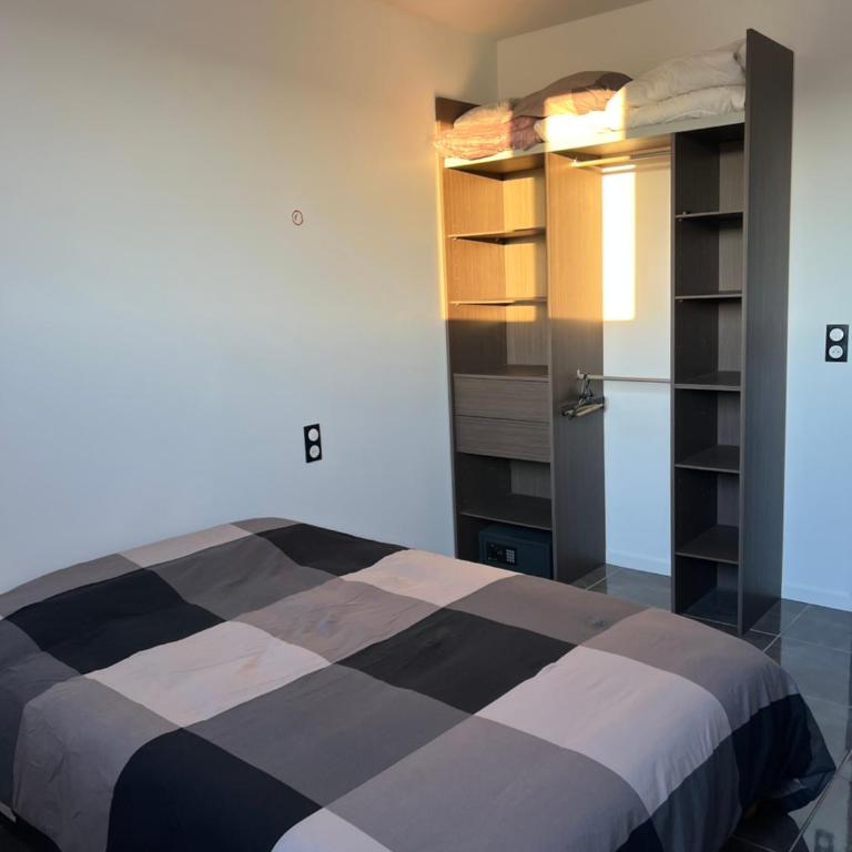 Champagne - Appartamento con 2 Camere da Letto - 5