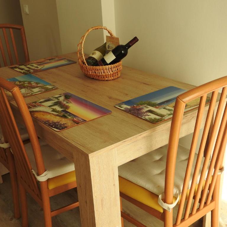 Warmbad Apartments - Apartment mit 1 Schlafzimmer und Bergblick - 3