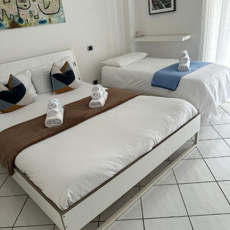 Suite 84 Holiday Home a pochi minuti dalla stazione - Camera Matrimoniale - 5