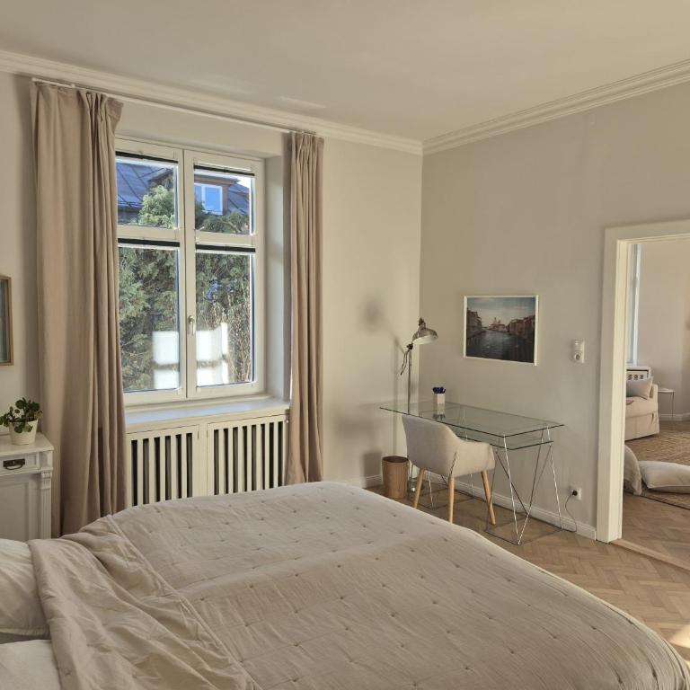 Exklusive Stadtvilla - Apartment mit 1 Schlafzimmer - 1