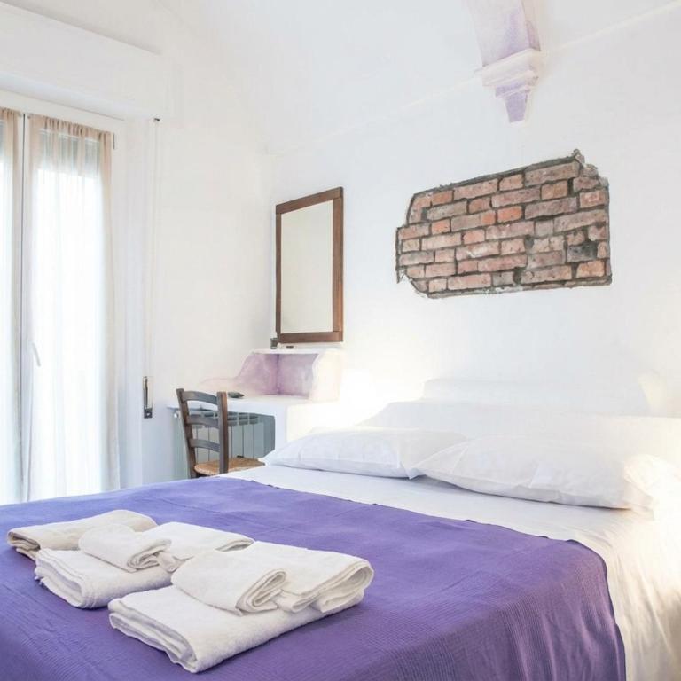B&B Antiche Porte - Appartamento con 2 Camere da Letto, Balcone e Terrazza - 2