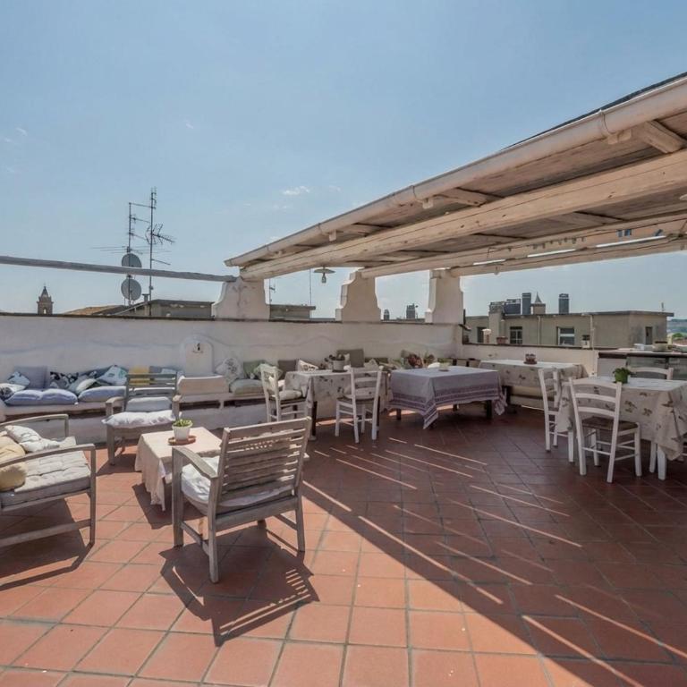 B&B Antiche Porte - Appartamento con 2 Camere da Letto, Balcone e Terrazza - 1